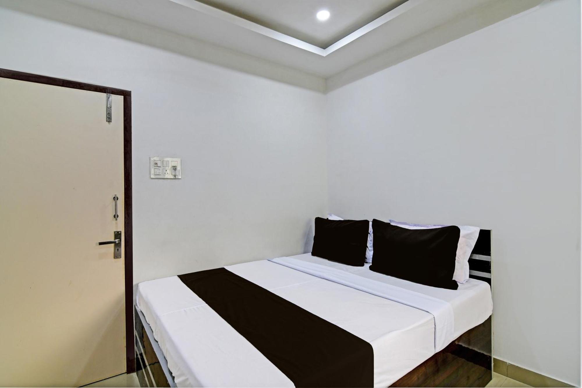 Hotel O Top 22 Калькутта Экстерьер фото